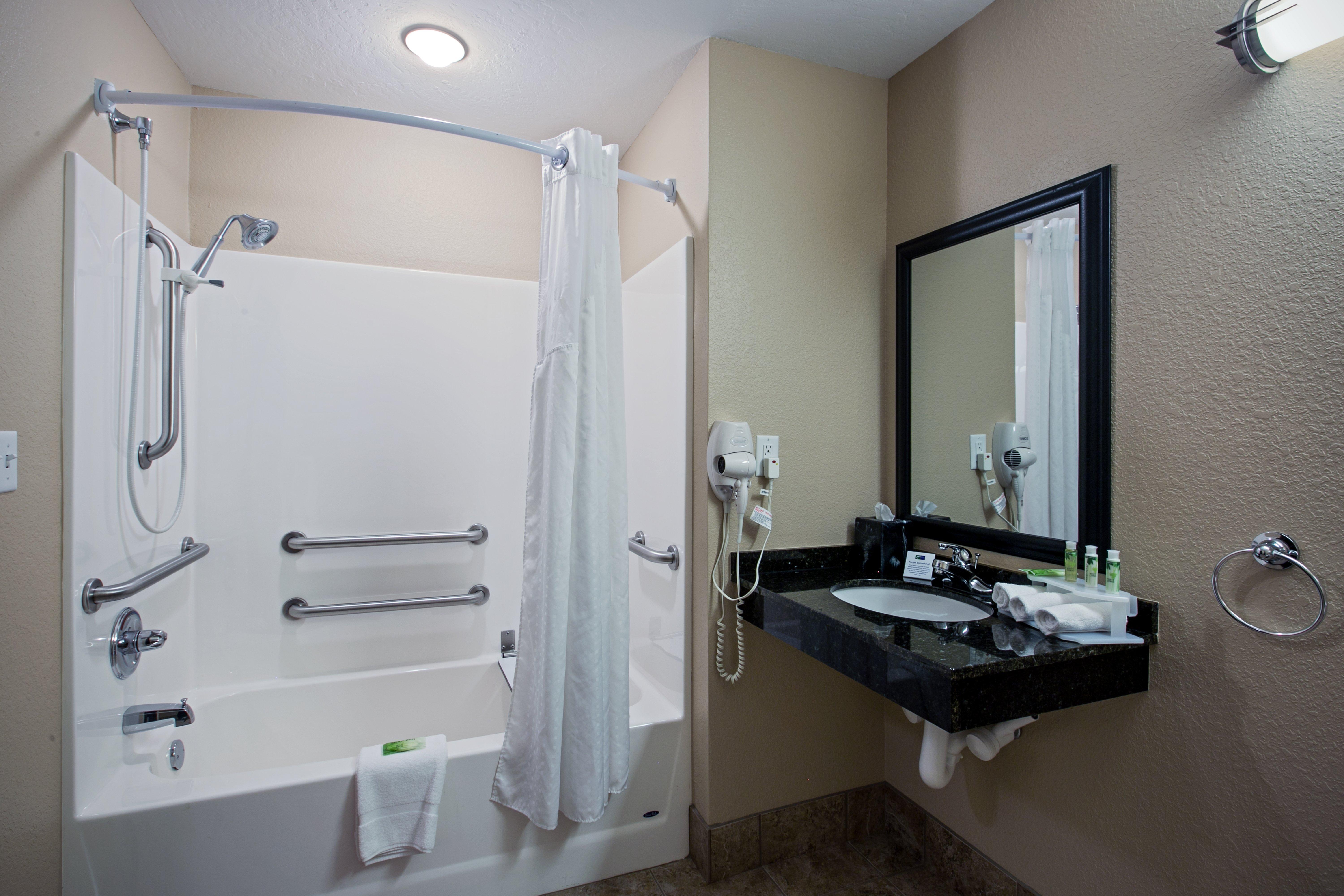 Holiday Inn Express & Suites - Green Bay East By Ihg Buitenkant foto
