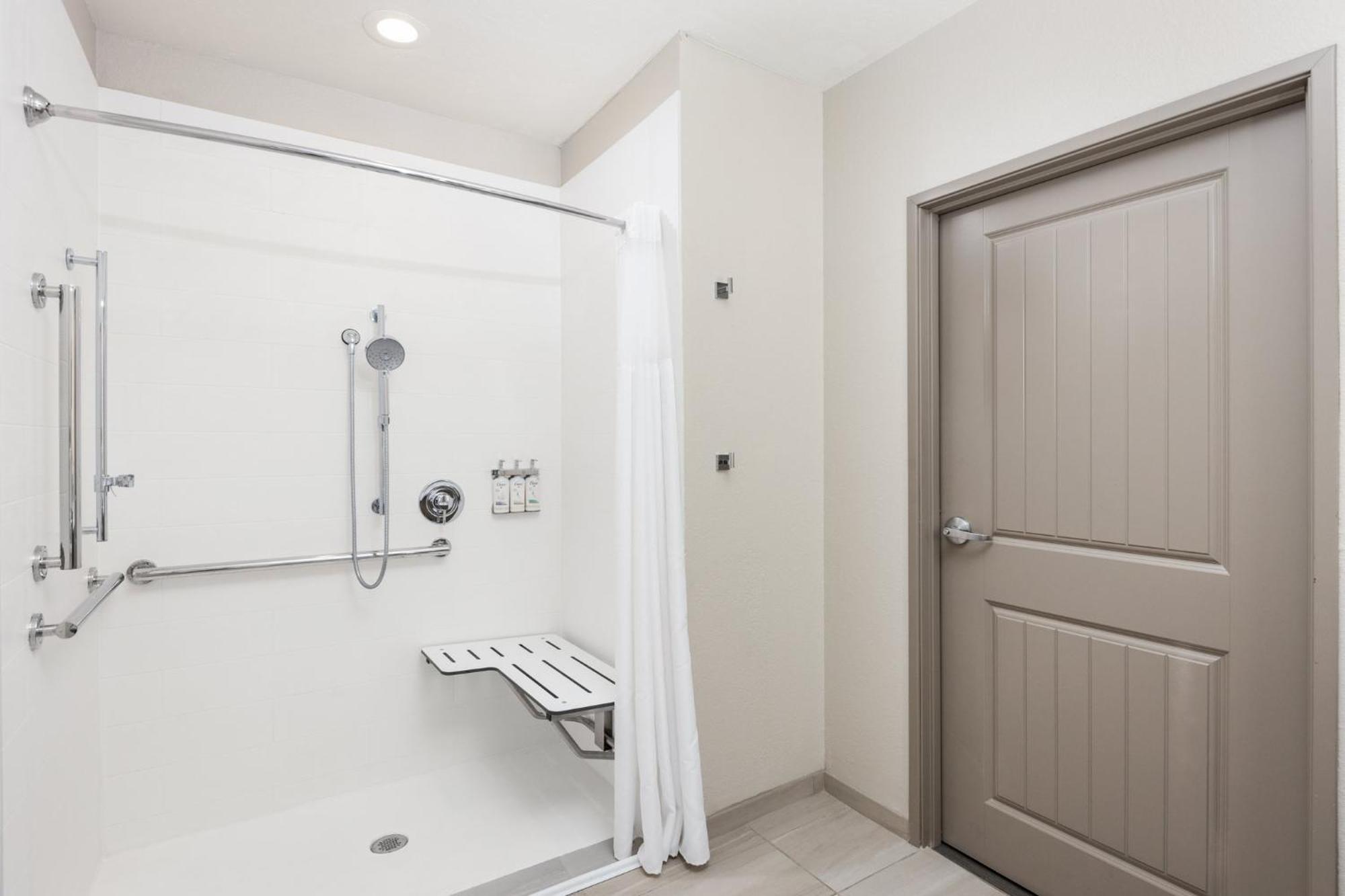 Holiday Inn Express & Suites - Green Bay East By Ihg Buitenkant foto